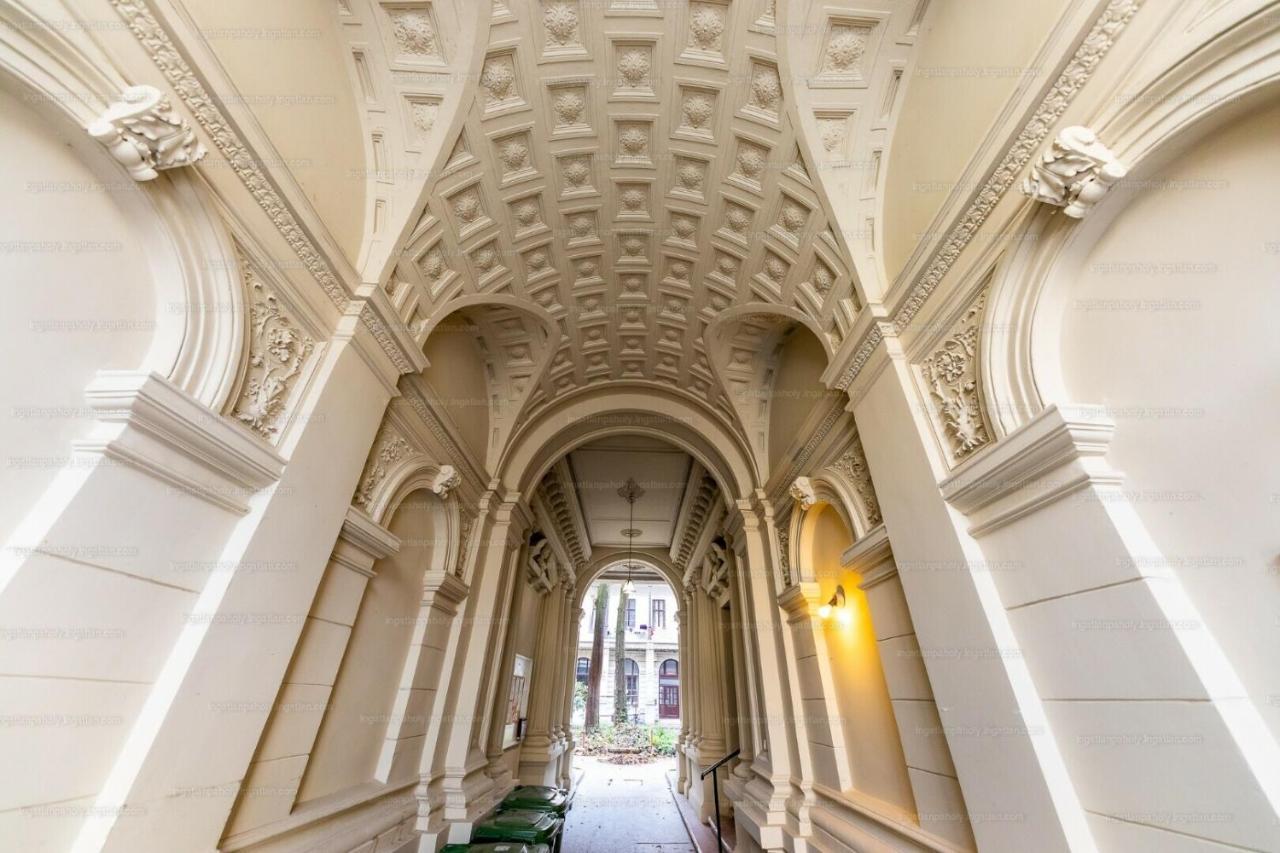 Brand New Sunny Apartment On Andrassy Street Budapest Exterior foto