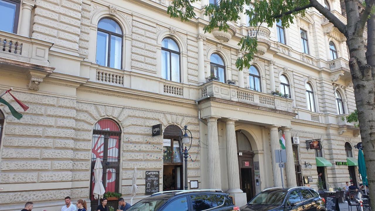 Brand New Sunny Apartment On Andrassy Street Budapest Exterior foto